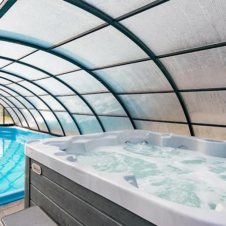 Semesterbostad Osada *